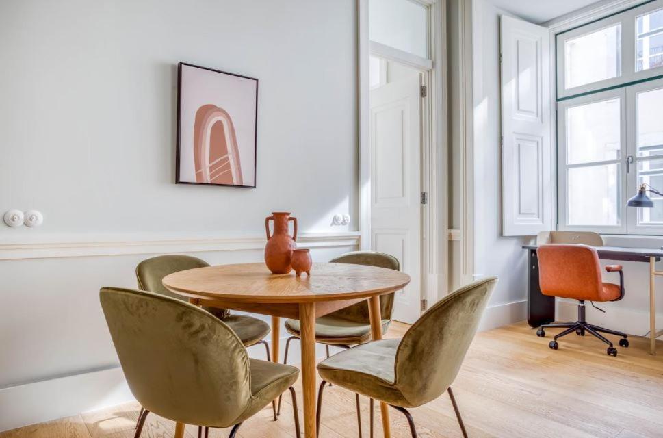 Private Bedrooms In The Heart Of Gasthof Lissabon